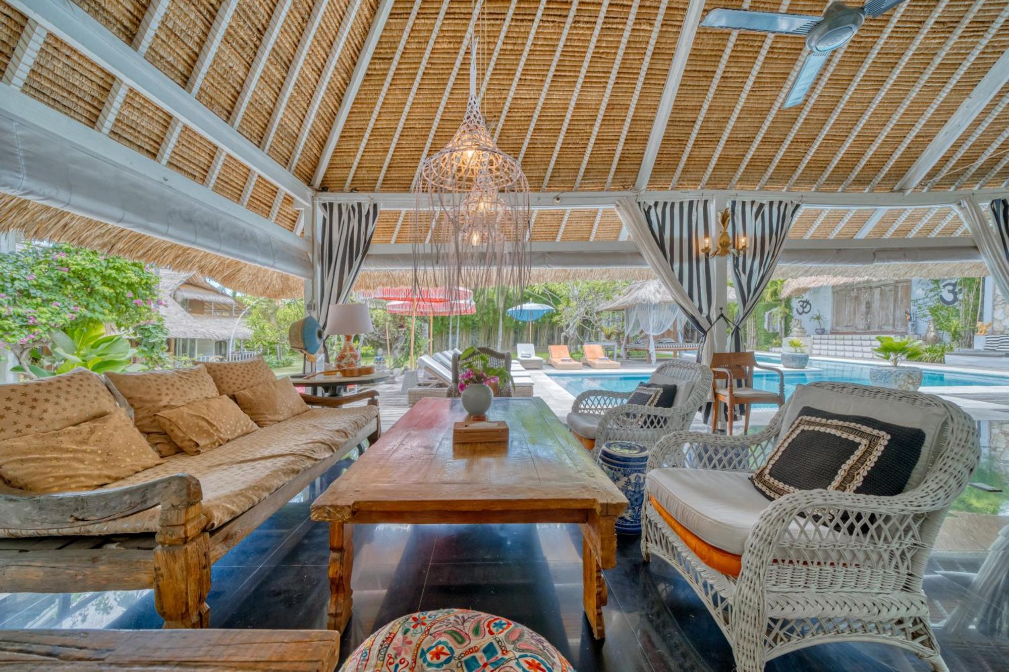 Villa Kalis, 10 Bedroom Family And Group Villa Seminyak  Exterior photo