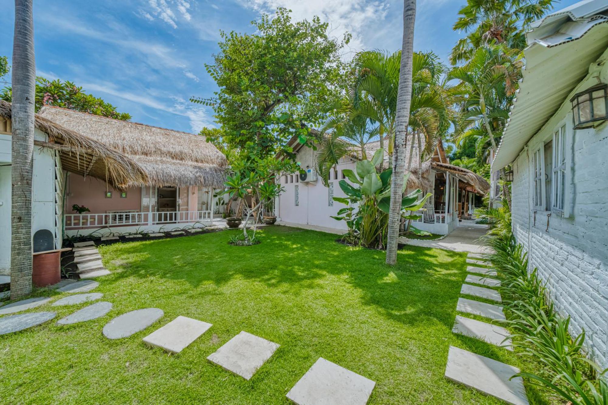 Villa Kalis, 10 Bedroom Family And Group Villa Seminyak  Exterior photo